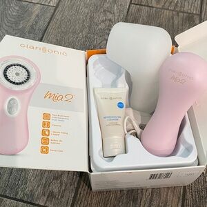 Clarisonic Mia 2 Pink Facial Cleansing Device Open Box